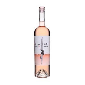 Hampton water  750 ml